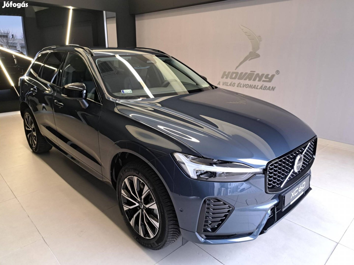 Volvo XC60 2.0 [B5] Mhev Plus Dark AWD Geartron...